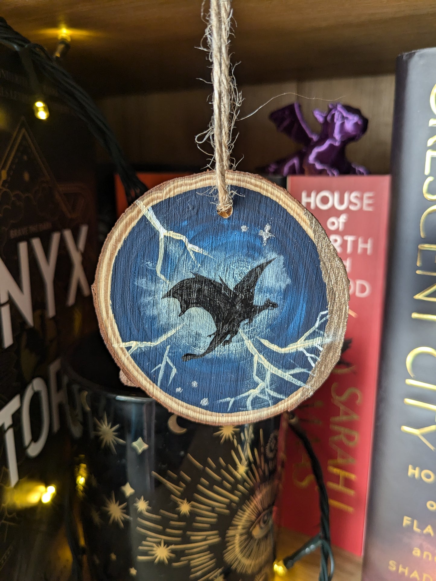 Bookcase ornament romantasy dragon design